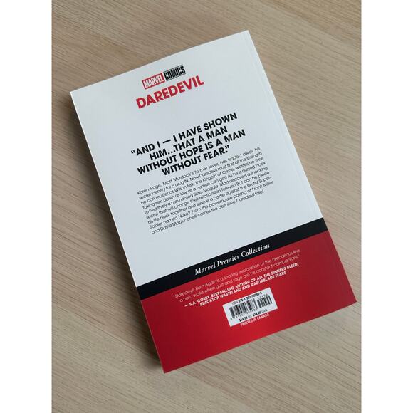 EXCLUSIVE Daredevil Comic Book from the World Premiere - NEW - Picture 2 of 2